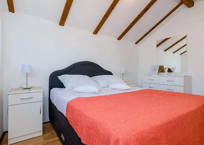 Marina View - One-bedroom With Terrace And Sea View 公寓 杜布罗夫尼克